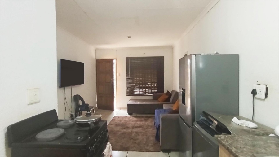 2 Bedroom Property for Sale in Stretford Gauteng