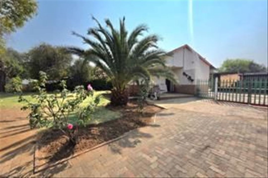 3 Bedroom Property for Sale in Van Dyk Park Gauteng