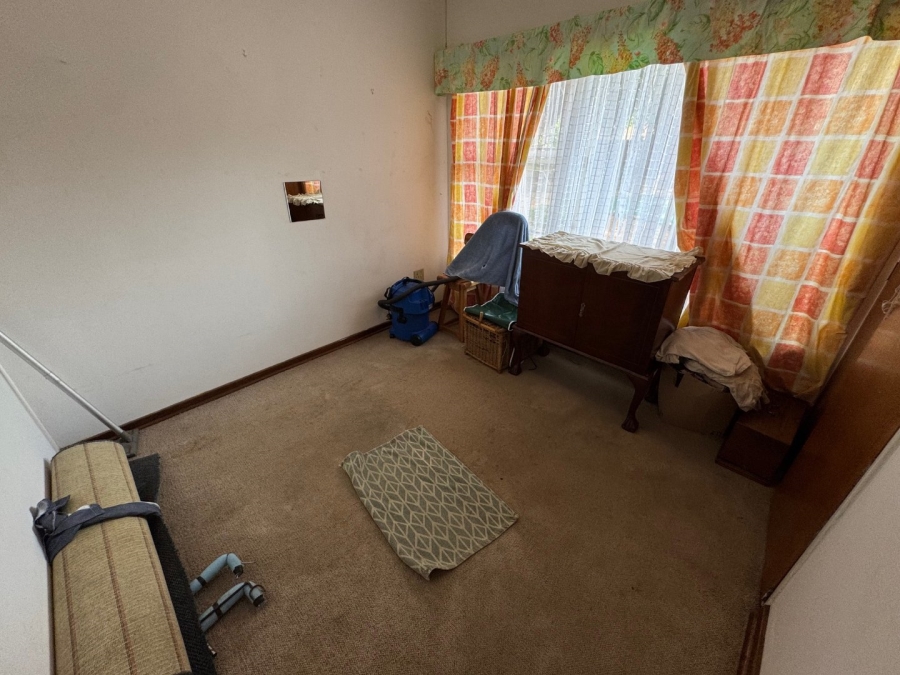 5 Bedroom Property for Sale in Birchleigh Gauteng