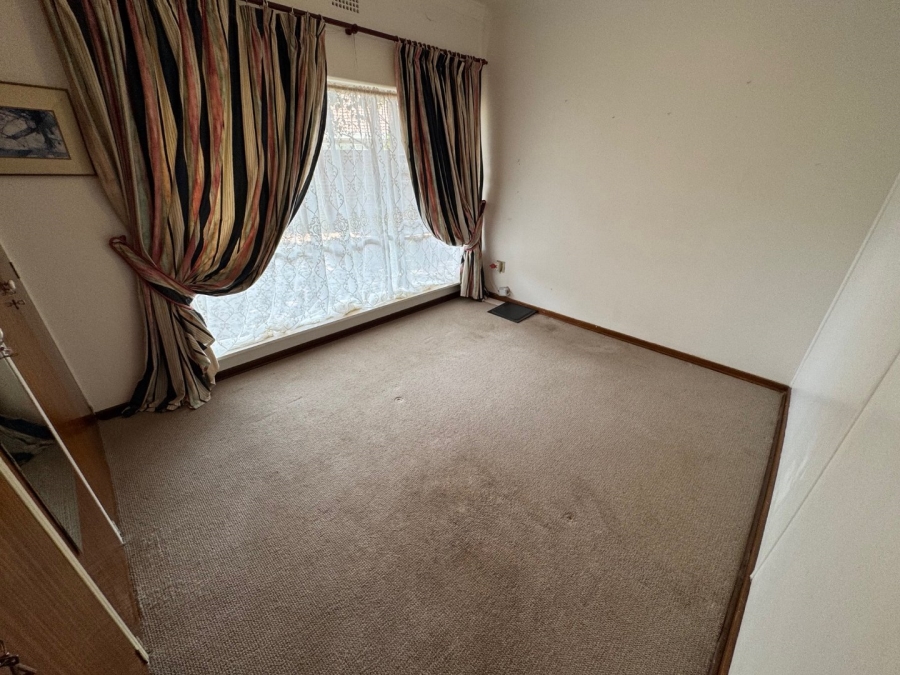 5 Bedroom Property for Sale in Birchleigh Gauteng