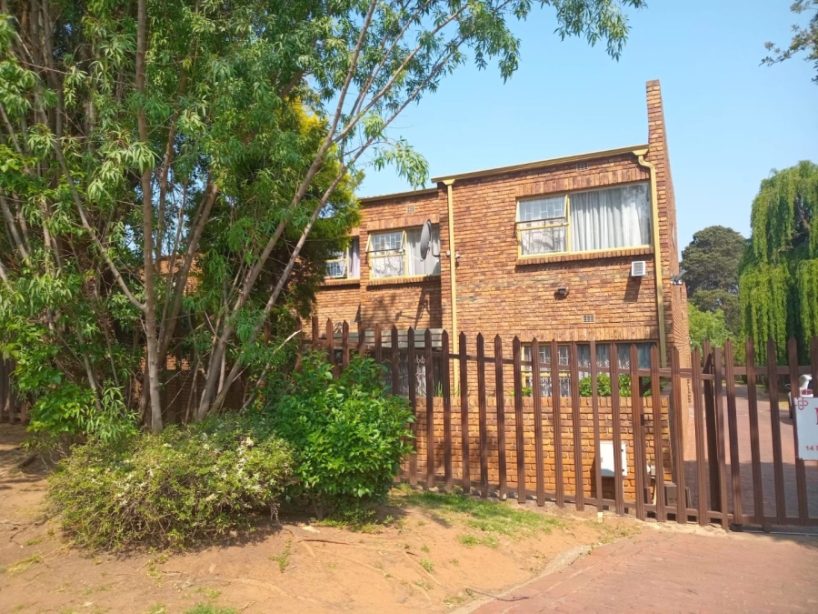 3 Bedroom Property for Sale in Meredale Gauteng