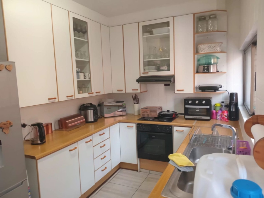 3 Bedroom Property for Sale in Meredale Gauteng