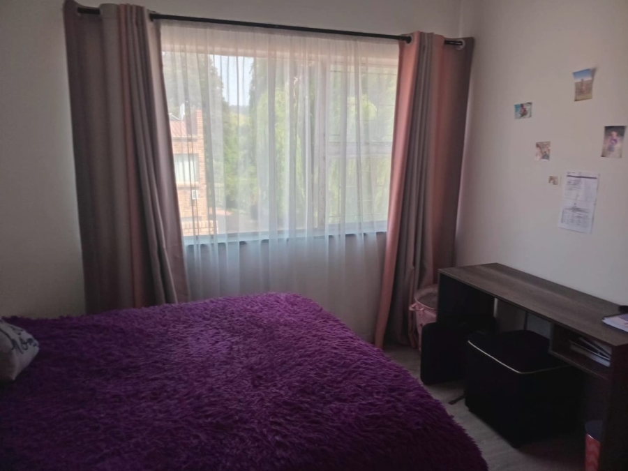 3 Bedroom Property for Sale in Meredale Gauteng