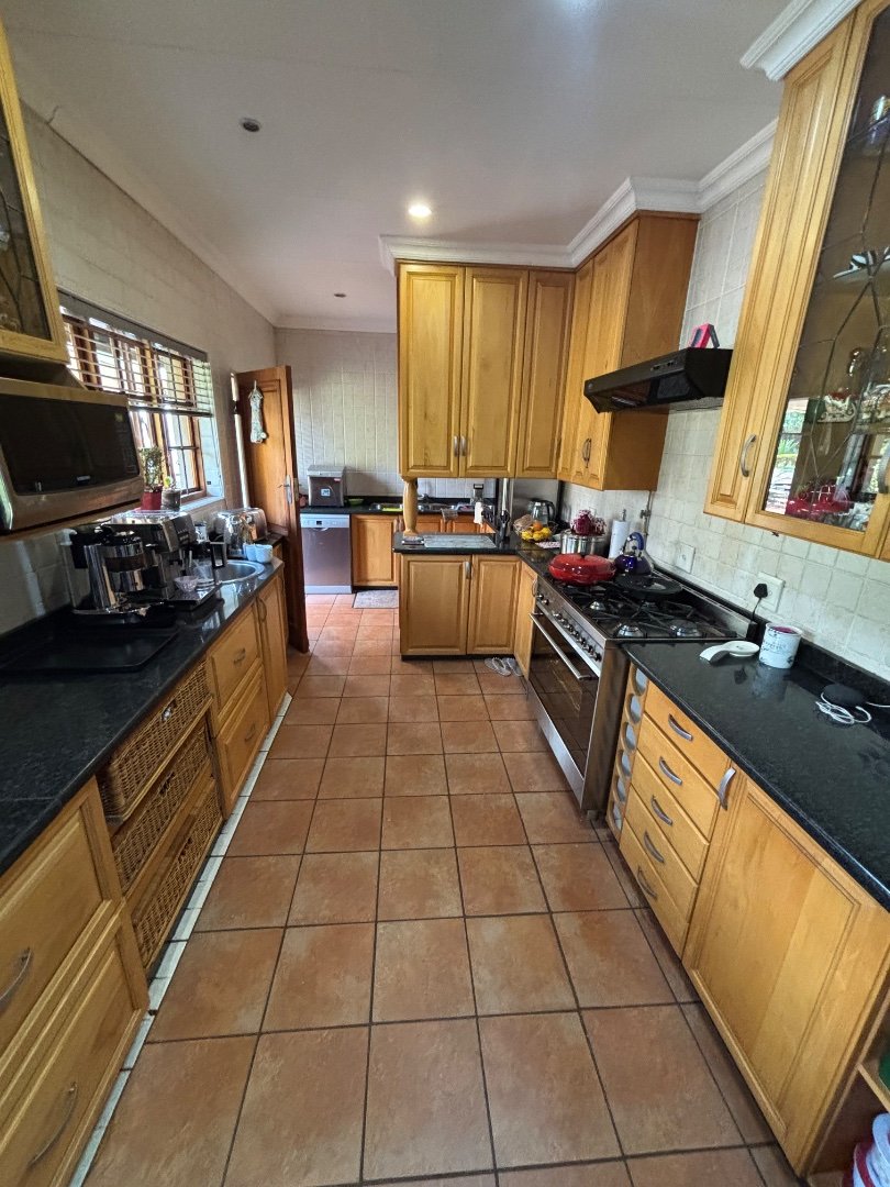 12 Bedroom Property for Sale in Montana Gauteng