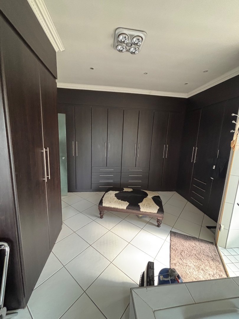 12 Bedroom Property for Sale in Montana Gauteng