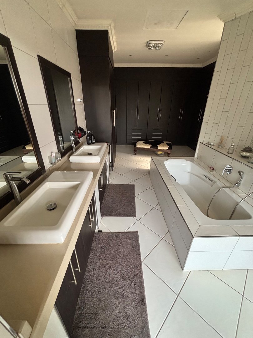 12 Bedroom Property for Sale in Montana Gauteng