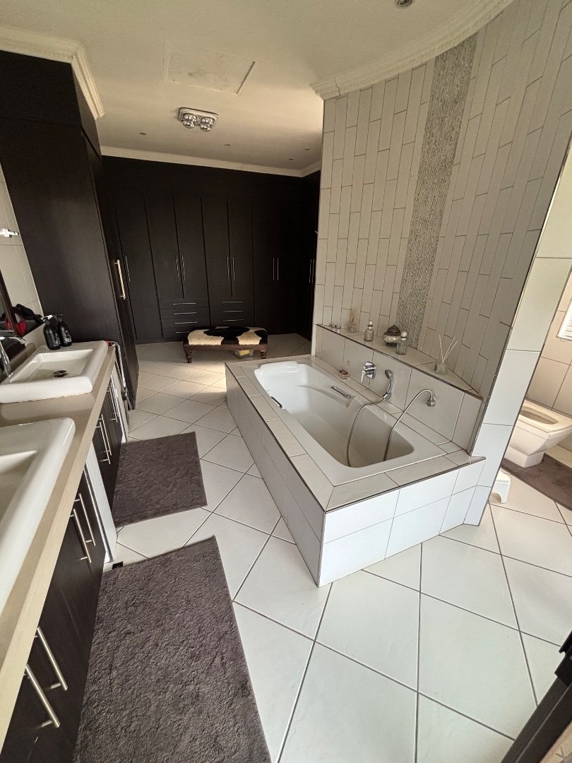 12 Bedroom Property for Sale in Montana Gauteng
