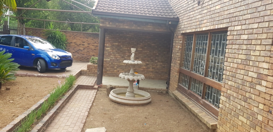 3 Bedroom Property for Sale in Booysens Gauteng