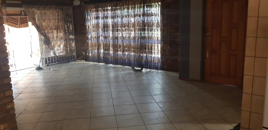 3 Bedroom Property for Sale in Booysens Gauteng
