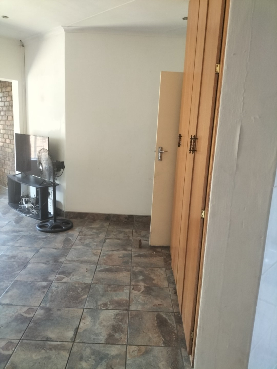 3 Bedroom Property for Sale in Booysens Gauteng