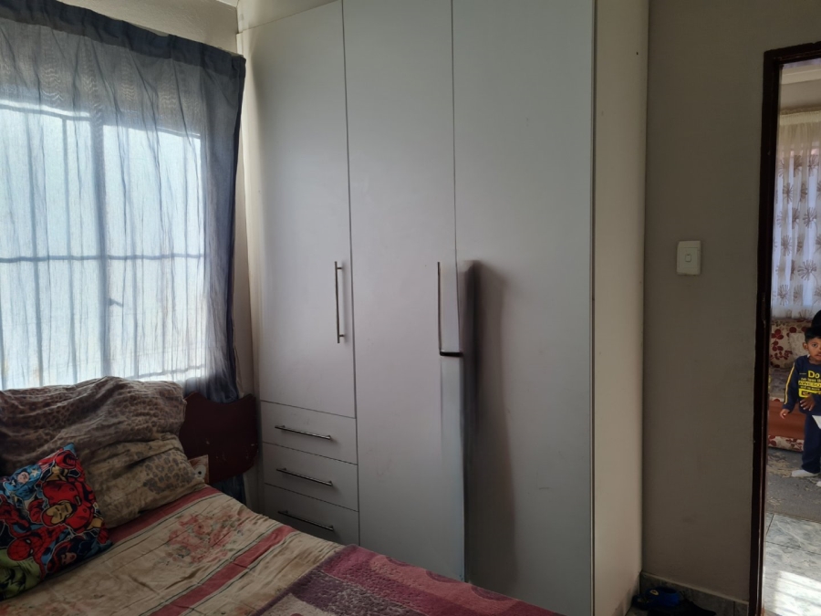 To Let  Bedroom Property for Rent in Lenasia Ext 2 Gauteng