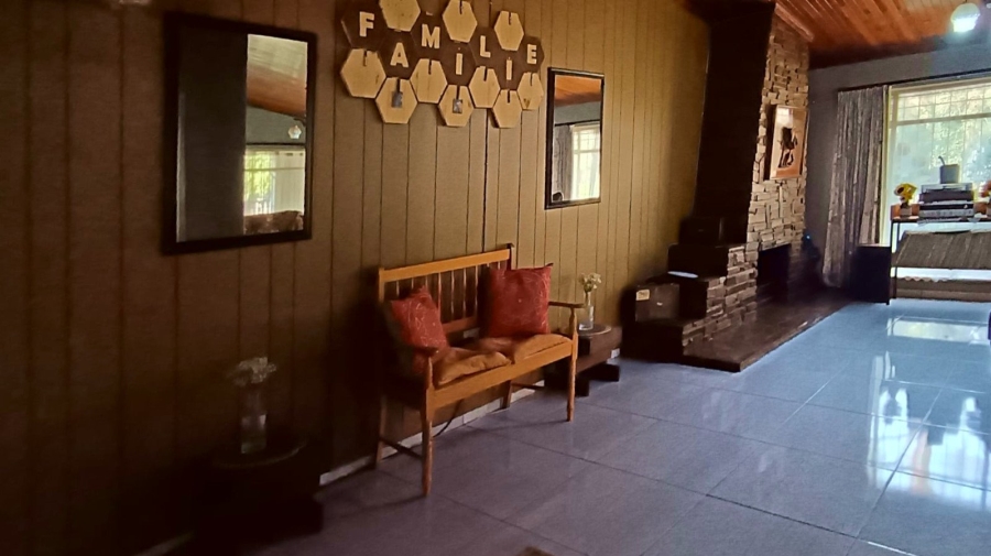 3 Bedroom Property for Sale in Meyerton Central Gauteng