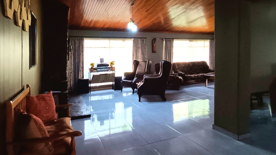 3 Bedroom Property for Sale in Meyerton Central Gauteng