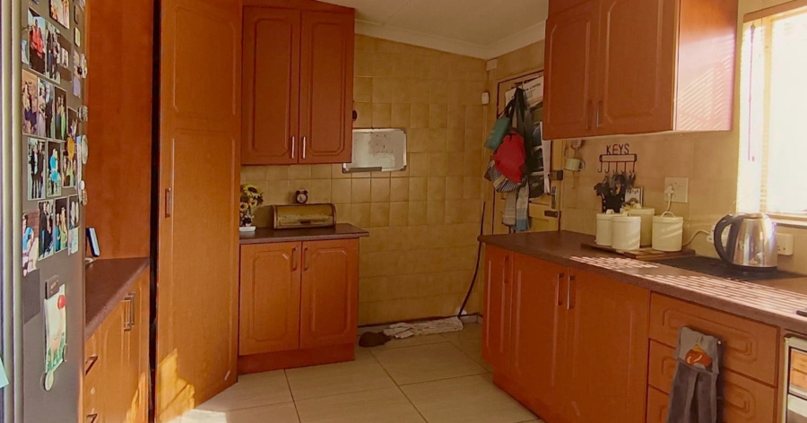 3 Bedroom Property for Sale in Meyerton Central Gauteng