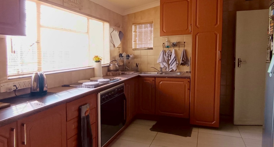 3 Bedroom Property for Sale in Meyerton Central Gauteng