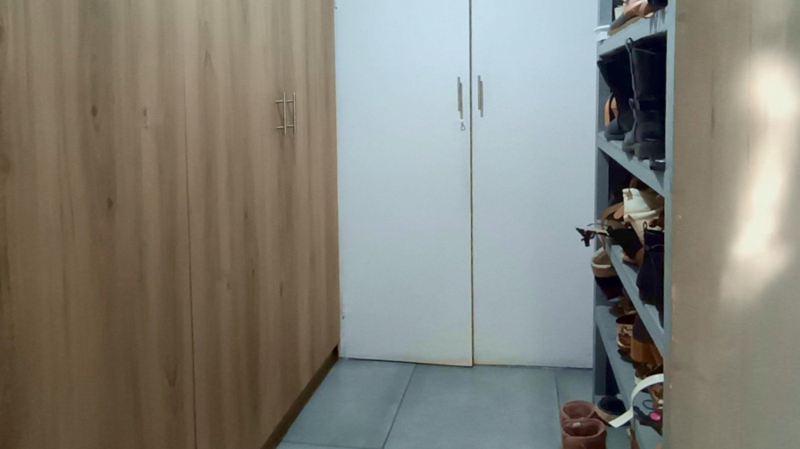 3 Bedroom Property for Sale in Meyerton Central Gauteng