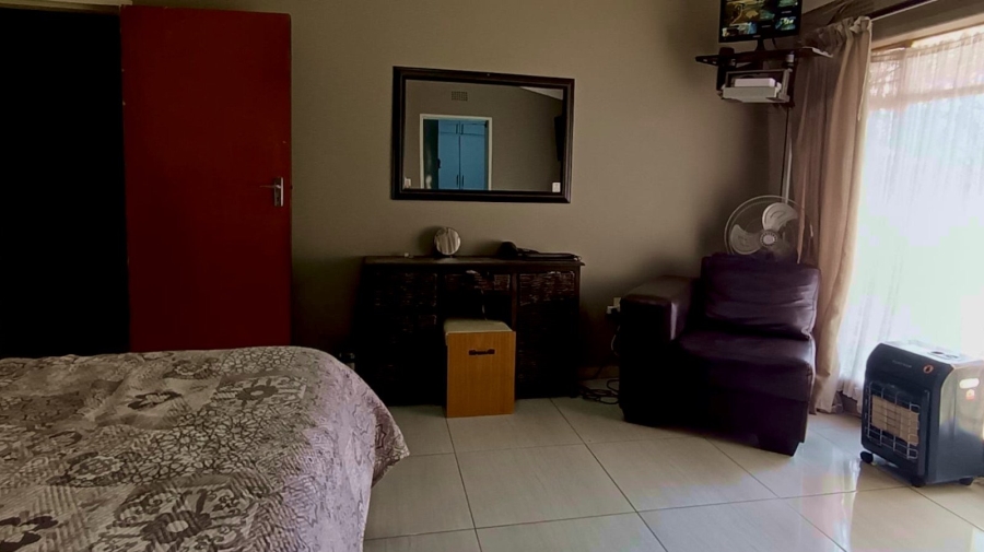 3 Bedroom Property for Sale in Meyerton Central Gauteng
