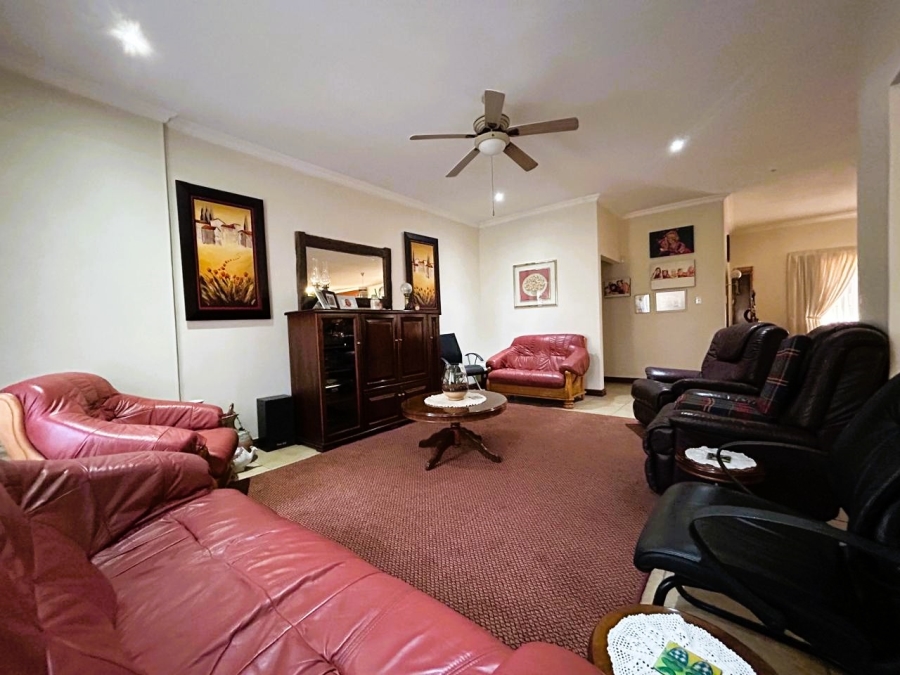 4 Bedroom Property for Sale in Midstream Estate Gauteng