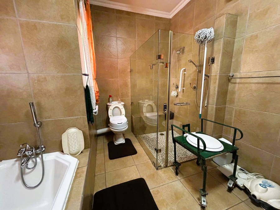 4 Bedroom Property for Sale in Midstream Estate Gauteng