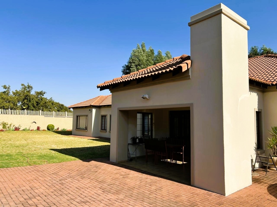 4 Bedroom Property for Sale in Midstream Estate Gauteng