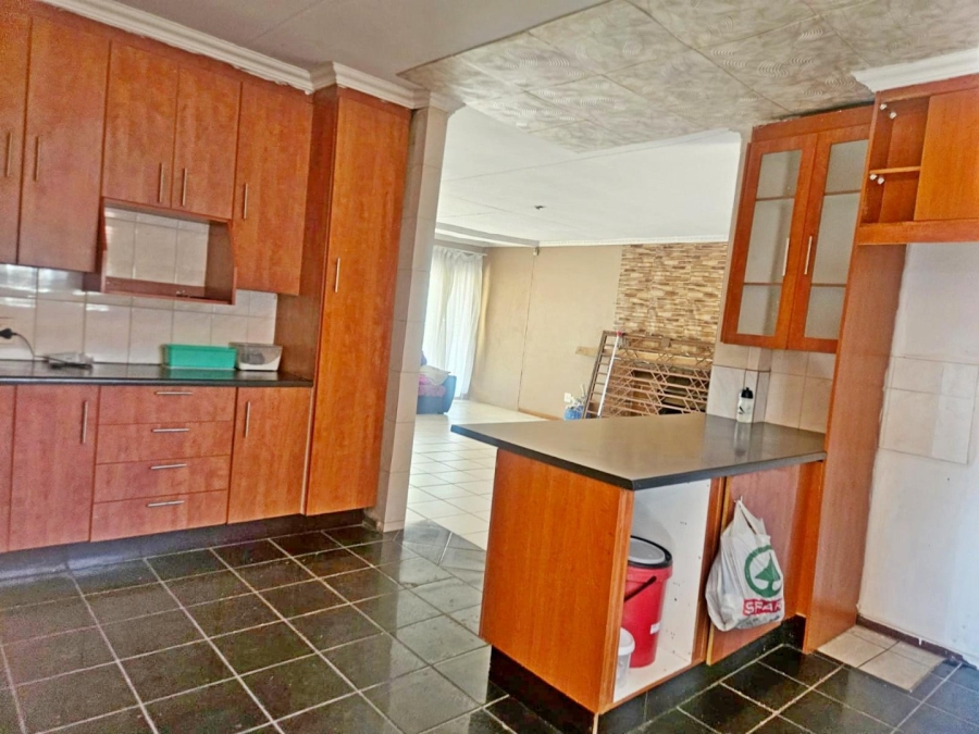 4 Bedroom Property for Sale in Birch Acres Gauteng