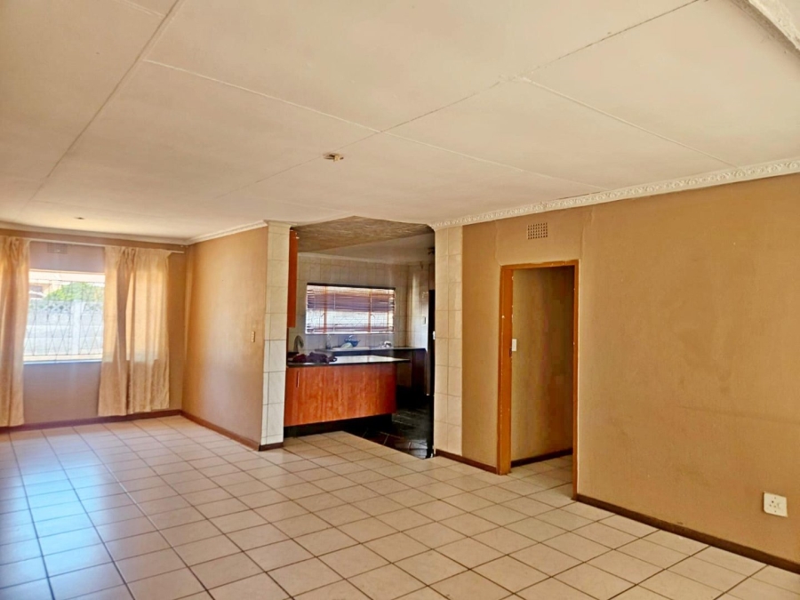 4 Bedroom Property for Sale in Birch Acres Gauteng