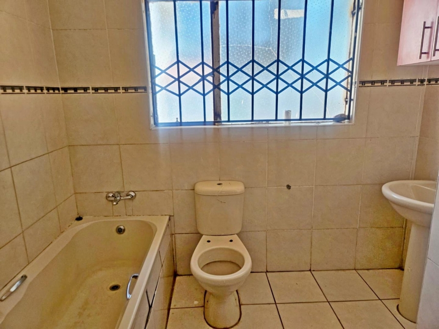 4 Bedroom Property for Sale in Birch Acres Gauteng