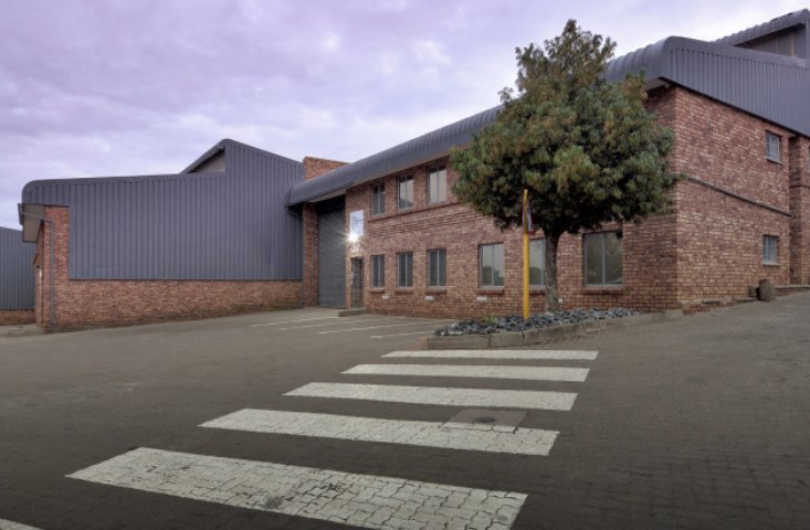 To Let commercial Property for Rent in Commercia Gauteng