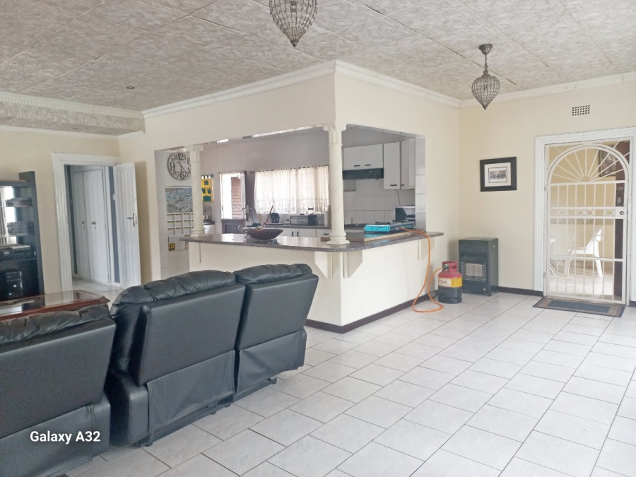 3 Bedroom Property for Sale in Olifantsfontein Gauteng