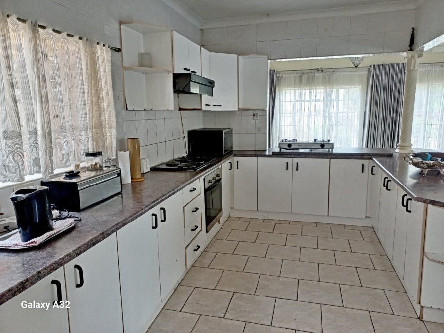 3 Bedroom Property for Sale in Olifantsfontein Gauteng