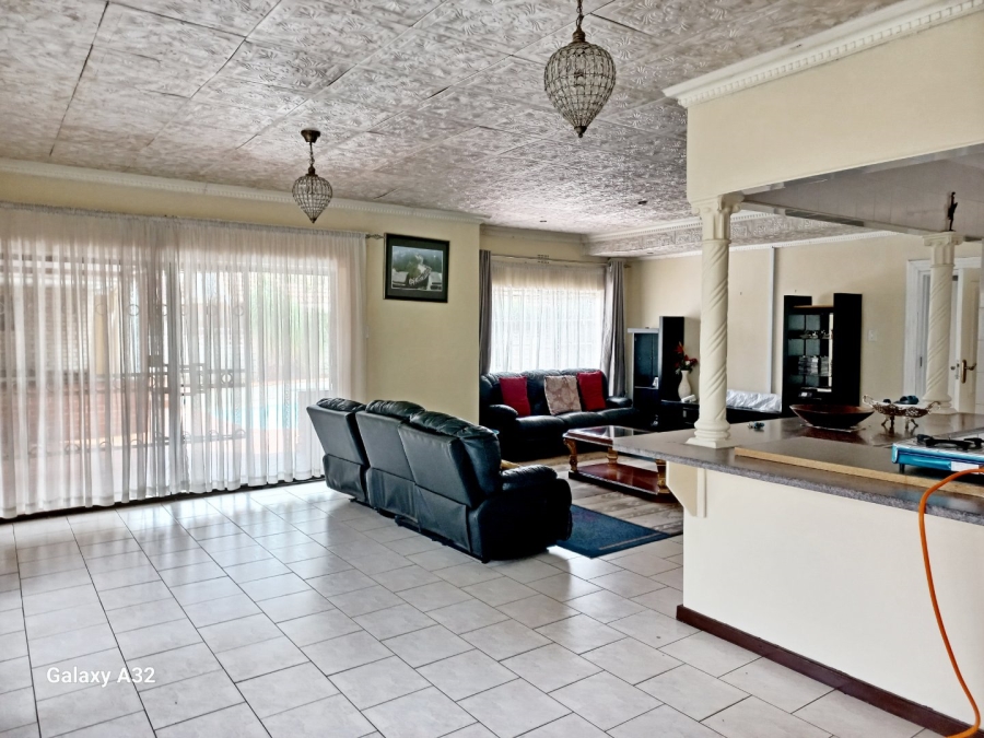 3 Bedroom Property for Sale in Olifantsfontein Gauteng