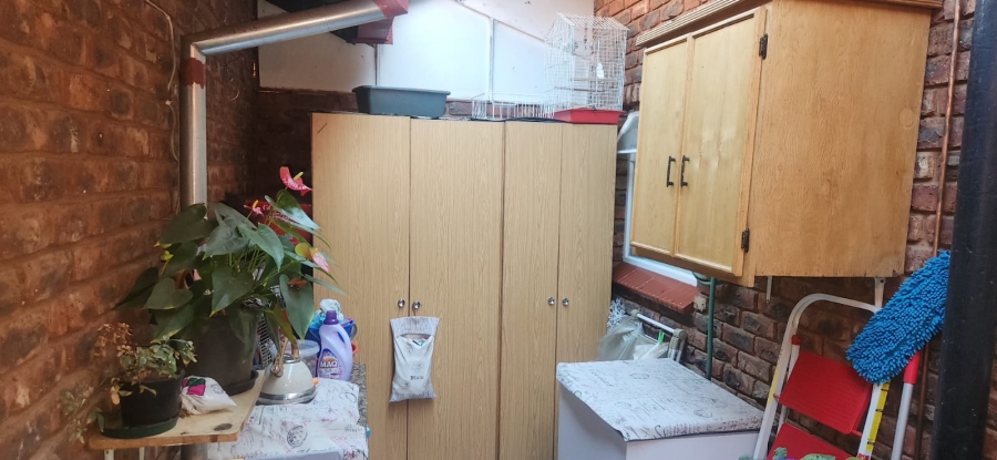 3 Bedroom Property for Sale in Hennopspark Gauteng