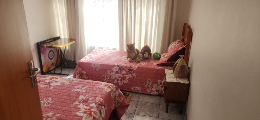 3 Bedroom Property for Sale in Hennopspark Gauteng