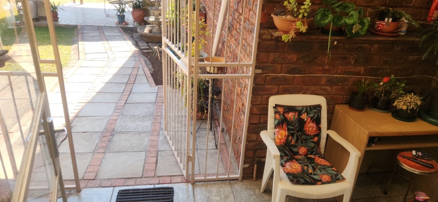 3 Bedroom Property for Sale in Hennopspark Gauteng