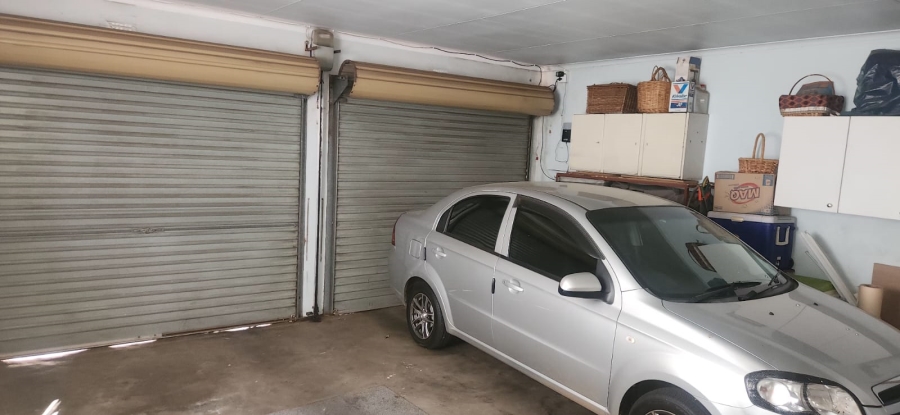 3 Bedroom Property for Sale in Hennopspark Gauteng