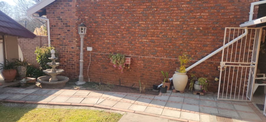 3 Bedroom Property for Sale in Hennopspark Gauteng
