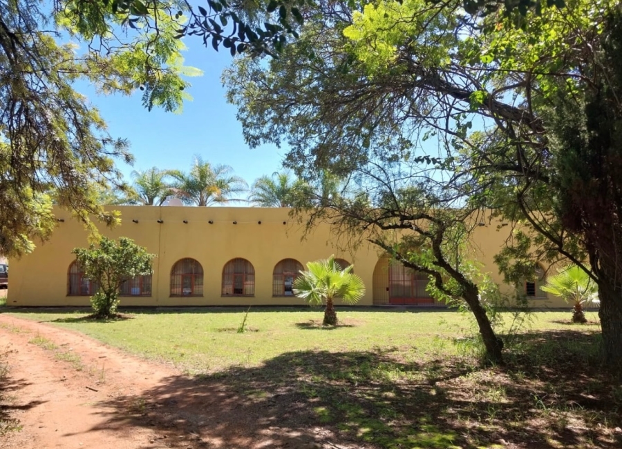 Commercial Property for Sale in Onderstepoort Gauteng