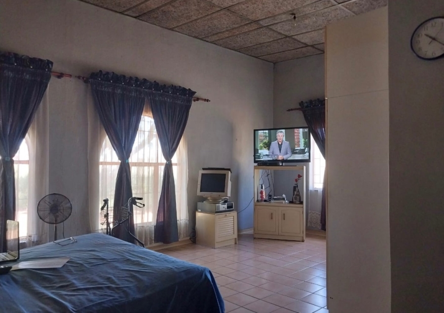 Commercial Property for Sale in Onderstepoort Gauteng