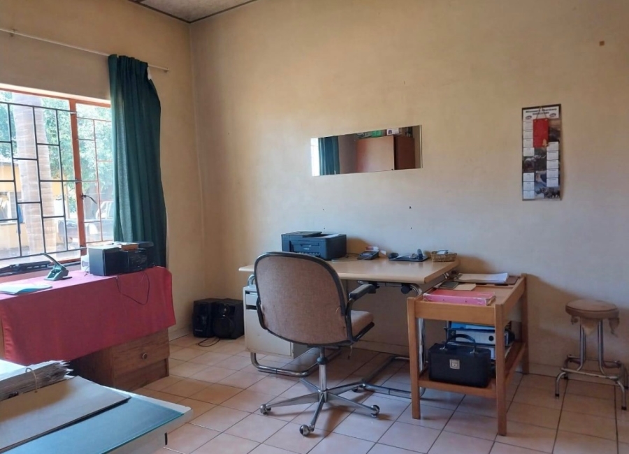 Commercial Property for Sale in Onderstepoort Gauteng