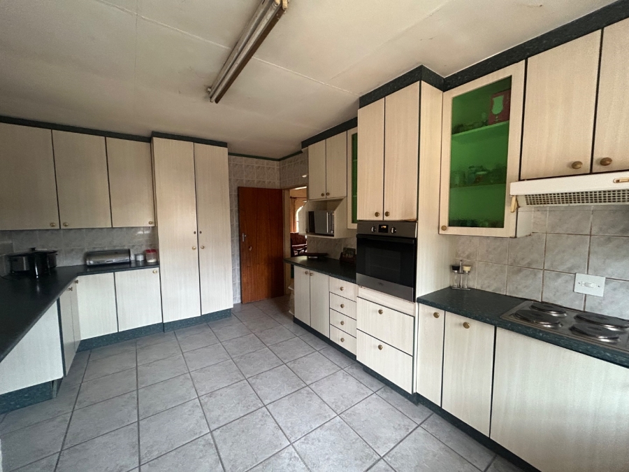 Commercial Property for Sale in Onderstepoort Gauteng