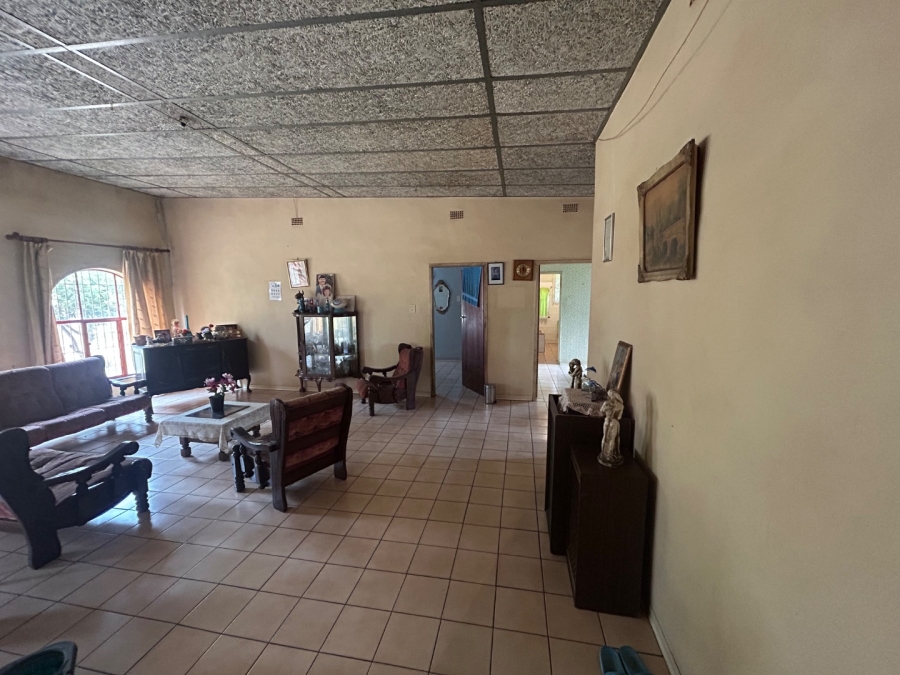 Commercial Property for Sale in Onderstepoort Gauteng