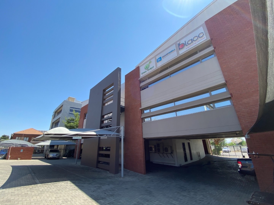 To Let commercial Property for Rent in Midridge Park Gauteng