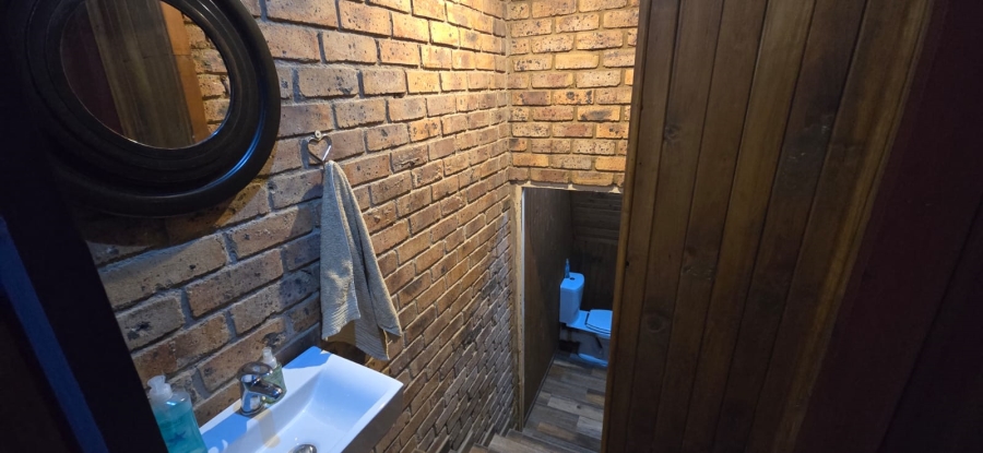 4 Bedroom Property for Sale in Bartlett Gauteng