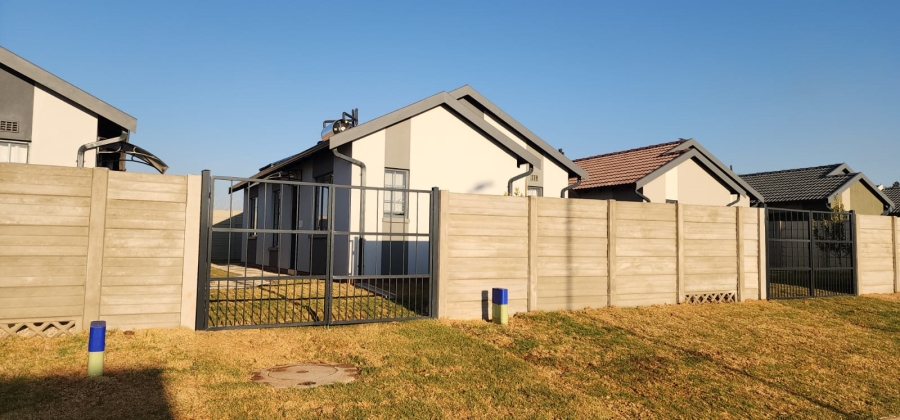 3 Bedroom Property for Sale in Sky City Gauteng