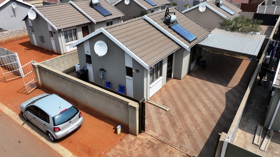 2 Bedroom Property for Sale in Sky City Gauteng