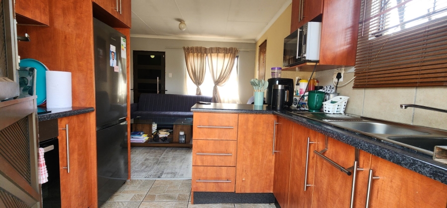 2 Bedroom Property for Sale in Sky City Gauteng