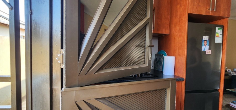 2 Bedroom Property for Sale in Sky City Gauteng