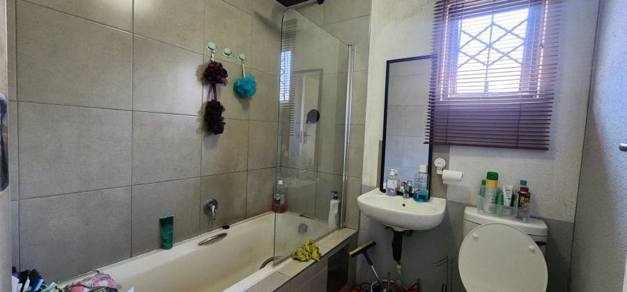 2 Bedroom Property for Sale in Sky City Gauteng