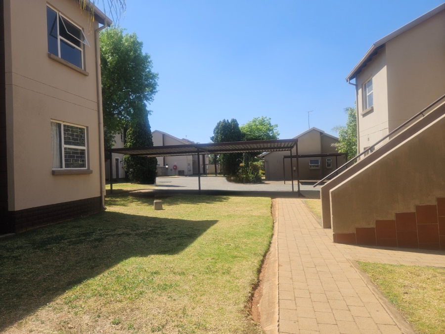 To Let 2 Bedroom Property for Rent in Brentwood Park AH Gauteng