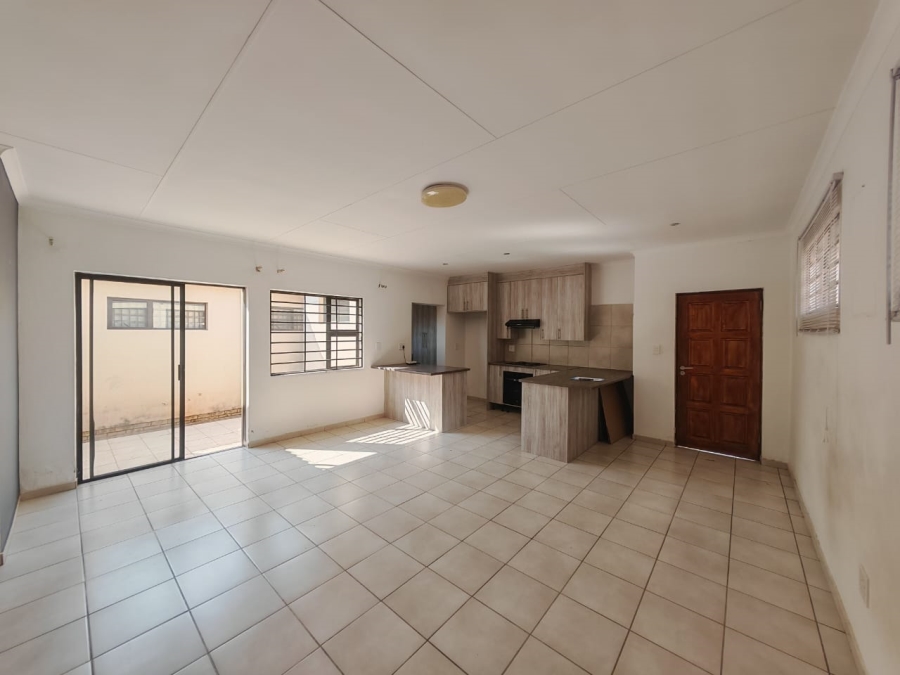3 Bedroom Property for Sale in Brentwood Park AH Gauteng